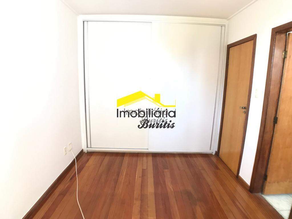 Cobertura à venda no Buritis: 